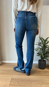 MOMA Comfortable Blue Flared Jeans
