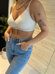 MOMA Wireless White Bra: Lightweight Comfort, Timeless Style