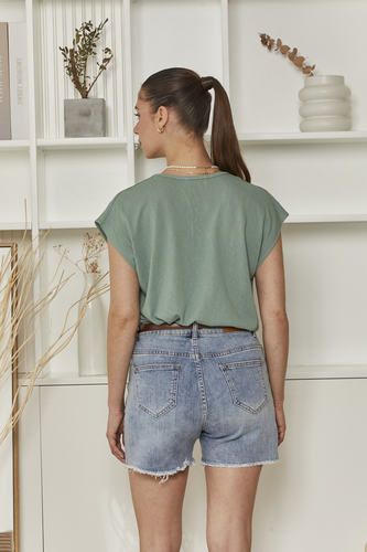 MOMA V - Neck Sleeveless Tee | Green For Effortless Daily Chic