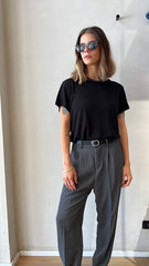 MOMA Black Crew - Neck Tee | Effortless Sophistication for Daily Looks