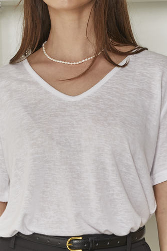 MOMA Relaxed Fit V - Neck Top | White, Timeless & Airy