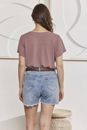 MOMA Wardrobe Essential | Mauve Textured V - Neck Tee