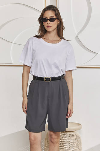 MOMA White Crew - Neck Garment | Perfect for Polished Casual Looks