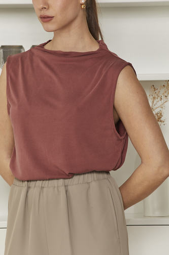 MOMA Mauve Garment | Comfort Meets Minimalist Style