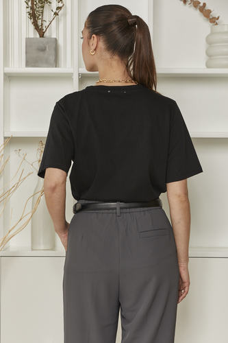 MOMA Relaxed Fit Crew Neck Top | Black, Timeless & Versatile