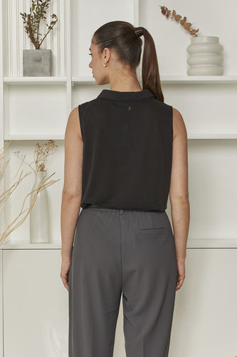 MOMA Relaxed Fit Sleeveless Polo | Black, Timeless & Versatile