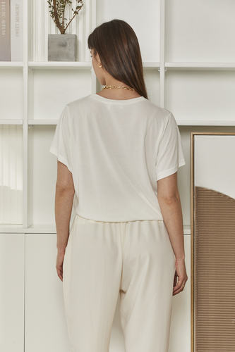 MOMA Ivory Relaxed Tee | A Staple for Effortless Leisure Style