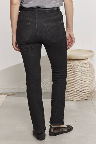 MOMA Stylish Belted Black Jeans