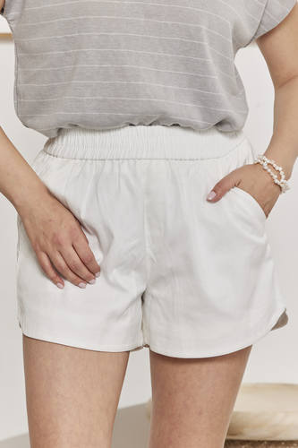 MOMA Comfortable White Elastic - Waist Shorts
