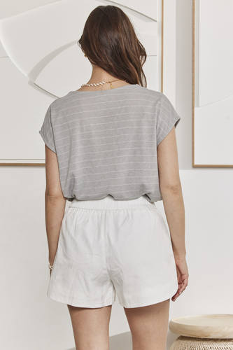 MOMA Comfortable White Elastic - Waist Shorts
