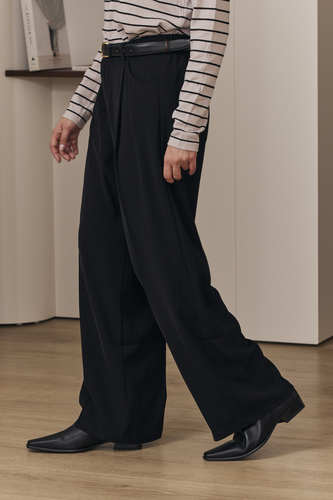 MOMA Stylish Black Belted Wide - Leg Trousers
