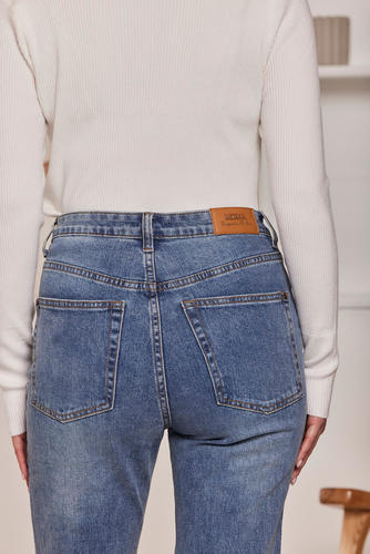 MOMA Comfortable Blue Straight - Leg Jeans