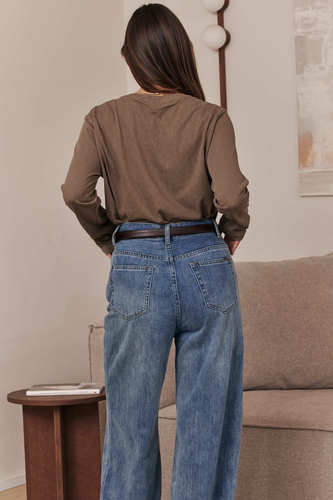 MOMA Comfortable Blue Belted Jeans