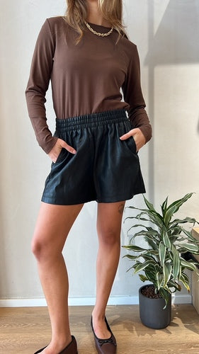 MOMA Comfortable Black Elastic - Waist Leather - look Shorts
