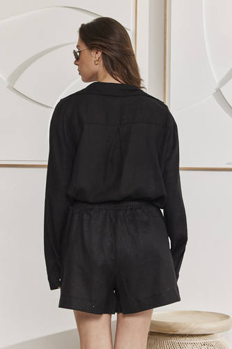 MOMA Versatile Black Linen Holiday Shirt