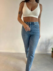 MOMA Wireless White Bra: Comfort Meets Chic Simplicity