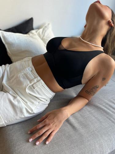 Sexy MOMA Bra: Black, Mesh & Deep V for Trendy Vibes